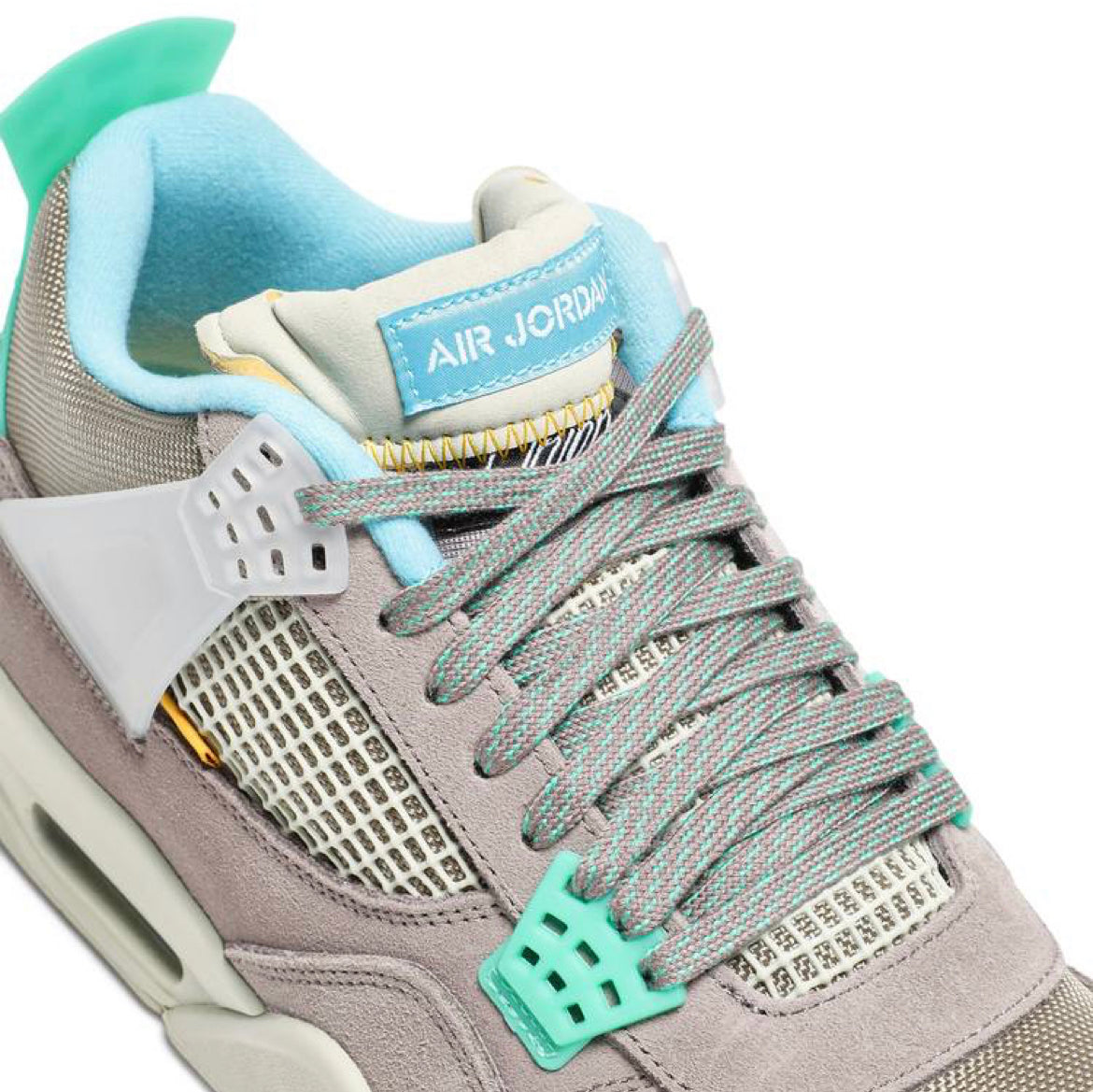 Union LA x Air Jordan Retro 4 ‘Taupe Haze’