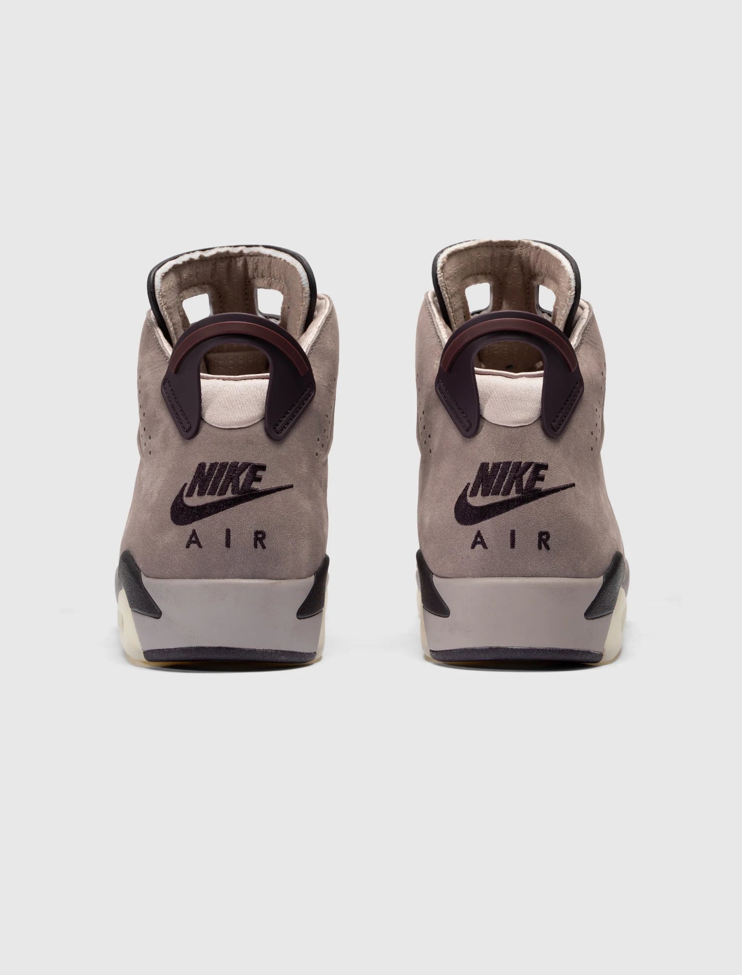 A MA MANIÉRE X Air Jordan 6 Retro SP "Smoky Mauve"