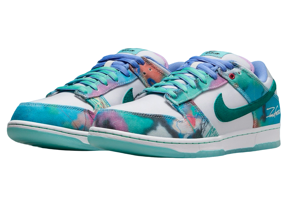 Futura Laboratories x Nike SB Dunk Low