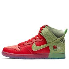 Nike SB Dunk High Strawberry Cough
